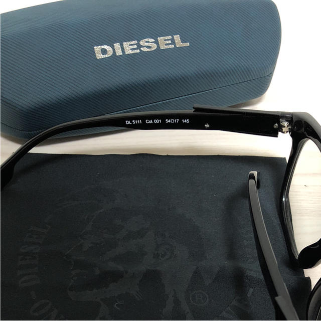 DIESEL(ディーゼル)のディーゼル DIESEL DL5111 メガネ 伊達メガネ 新品 未使用 メンズのファッション小物(サングラス/メガネ)の商品写真