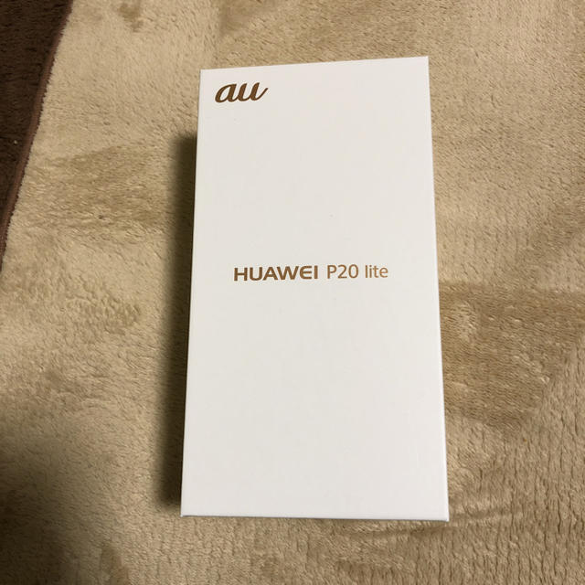 au(エーユー)のSIMフリー HUAWEI P20 lite 黒 au HWV32 未開封 新品 スマホ/家電/カメラのスマートフォン/携帯電話(スマートフォン本体)の商品写真