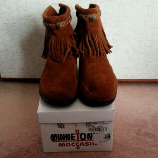 ミネトンカ(Minnetonka)のMINNETONKA☆earthコラボ!(ブーツ)