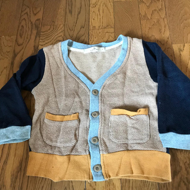 GLOBAL WORK(グローバルワーク)のカラー切替のカーディガン キッズ/ベビー/マタニティのキッズ服男の子用(90cm~)(カーディガン)の商品写真