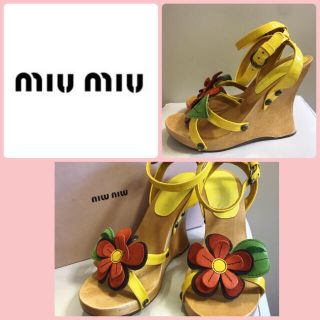 ミュウミュウ(miumiu)のけお様専用ページです♡ミュウミュウ、mystic、マックスマーラ、ダイアナ♡(サンダル)