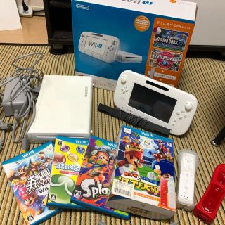 ウィーユー(Wii U)のWiiUファミリープレミアムセット（32GB）＋ソフト4本(家庭用ゲーム機本体)