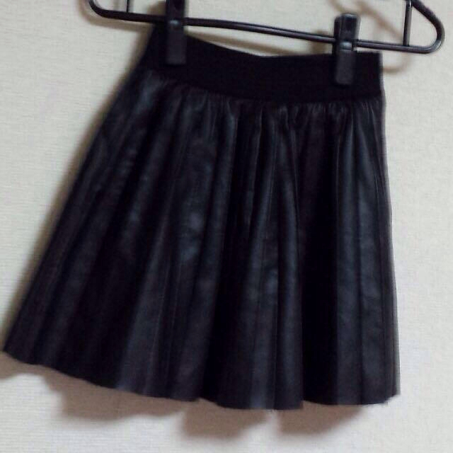 MURUA(ムルーア)のMURUAのレザースカート レディースのスカート(ミニスカート)の商品写真