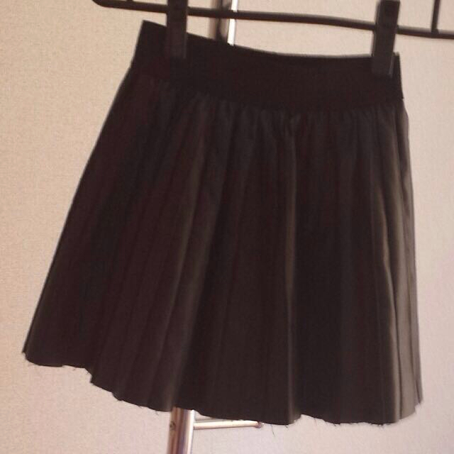 MURUA(ムルーア)のMURUAのレザースカート レディースのスカート(ミニスカート)の商品写真