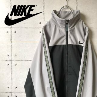 ナイキ(NIKE)の【よう様専用】 NIKE ナイキ ワンポイントロゴ トラックジャケット(ジャージ)