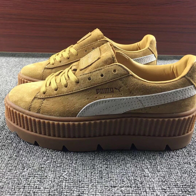 PUMA - PUMA FENTY RIHANNA 17aw Creeper 23.5cmの通販 by イシバシ