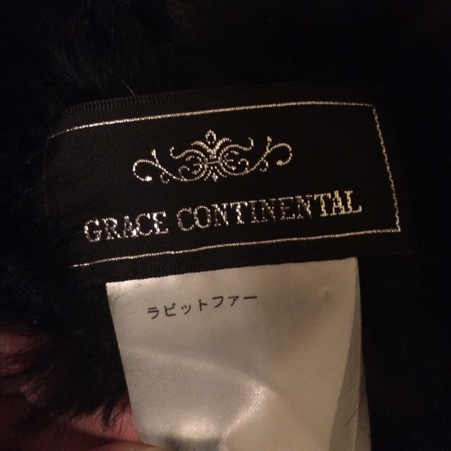 GRACE CONTINENTAL(グレースコンチネンタル)のグレース♡ラビットフリルストール レディースのファッション小物(ストール/パシュミナ)の商品写真