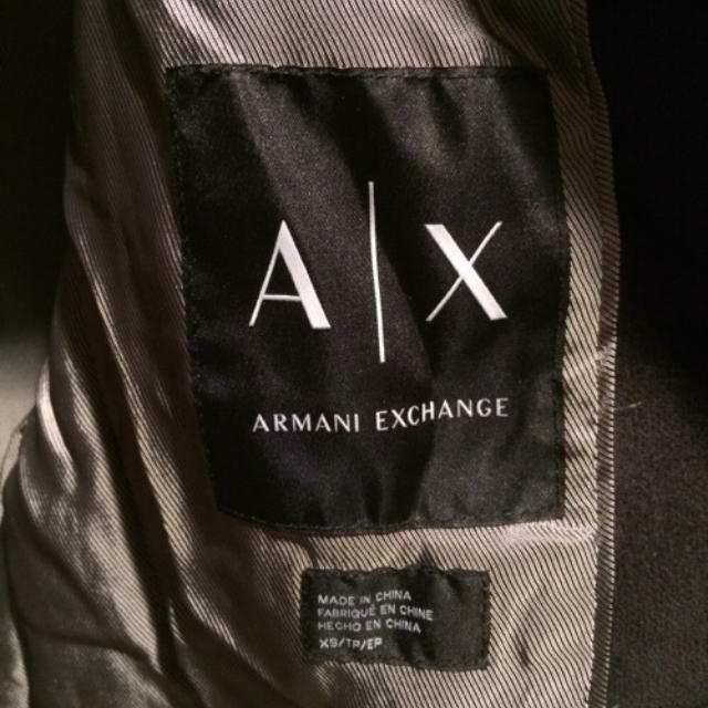 ARMANI EXCHANGE(アルマーニエクスチェンジ)のアルマーニ メンズのジャケット/アウター(テーラードジャケット)の商品写真