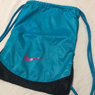 ナイキ(NIKE)のナイキ ブルー ナップサック(リュック/バックパック)