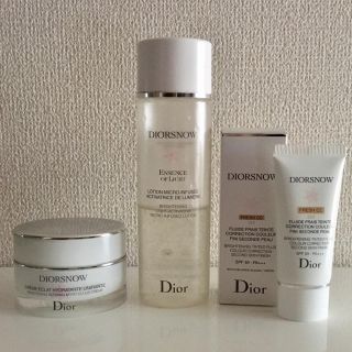 クリスチャンディオール(Christian Dior)のDIOR スノー 3点セット 化粧水 美白クリーム CCクリーム(化粧下地)