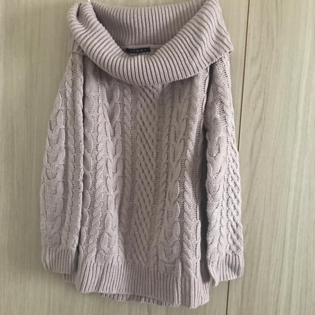 INGNI(イング)のイング（INGNI)♡ラベンダーピンクの５Ｇケーブルオフショルダー／Ｋｎｉｔ レディースのトップス(ニット/セーター)の商品写真