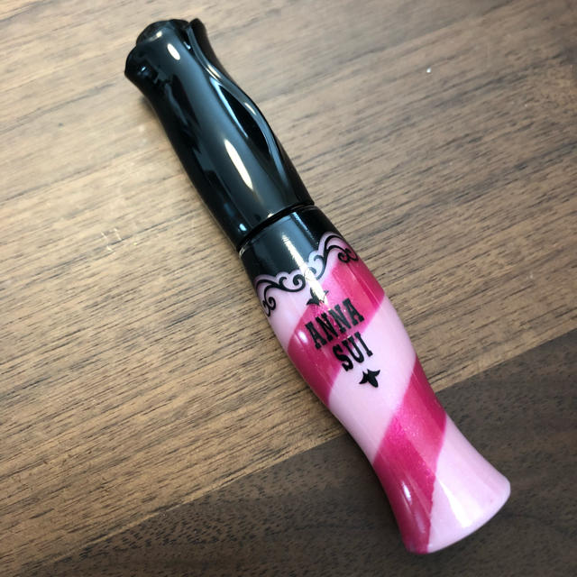 ANNA SUI(アナスイ)のアナスイ リミテッドリップグロス 新品 ANNA SUI コスメ/美容のベースメイク/化粧品(リップグロス)の商品写真