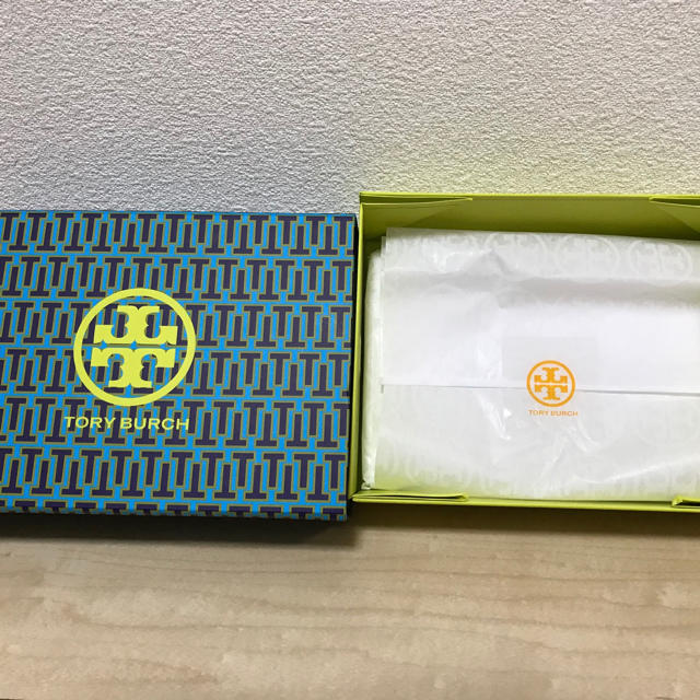 Tory Burch(トリーバーチ)のトリーバーチ TORY BURCH 空箱&ショップ袋 レディースのバッグ(ショップ袋)の商品写真