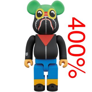 アベイシングエイプ(A BATHING APE)の送料込み 新品 BAPE BE@RBRICK 400％ メディコムトイ エイプ(その他)