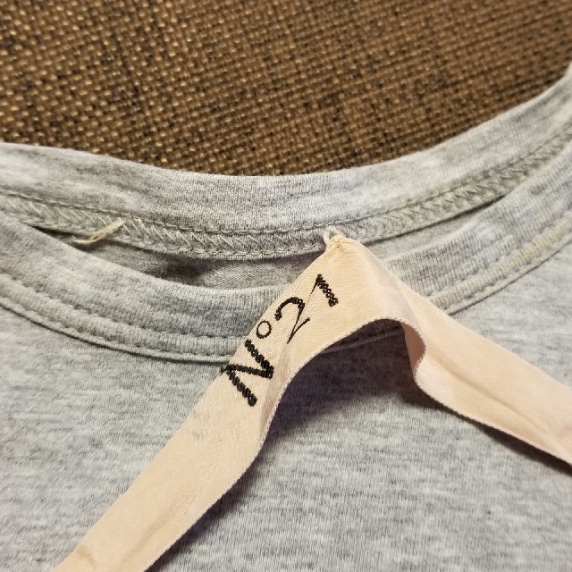 N°21(ヌメロヴェントゥーノ)のヌメロヴェントゥーノ レディースのトップス(Tシャツ(半袖/袖なし))の商品写真
