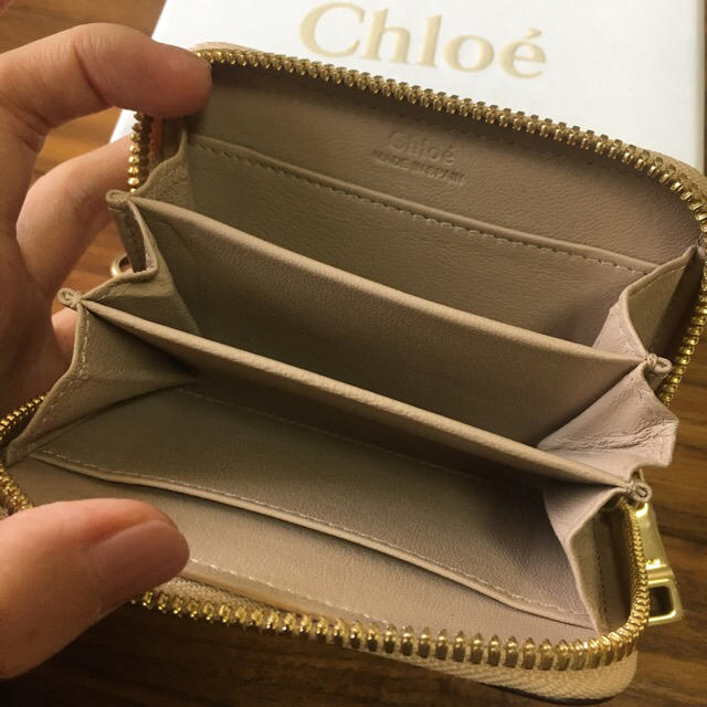 Chloe(クロエ)のchloe ミニ財布 レディースのファッション小物(コインケース)の商品写真