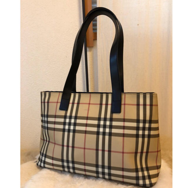 BURBERRY(バーバリー)の美品バーバリーBurberry高級レザー使いトートバッグ♫ レディースのバッグ(トートバッグ)の商品写真