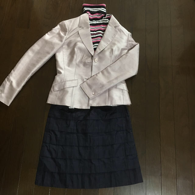 ANAYI(アナイ)のアナイのジャケット、スカート２枚 レディースのジャケット/アウター(テーラードジャケット)の商品写真