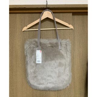 ユニクロ(UNIQLO)のファータッチ トートバッグ(トートバッグ)