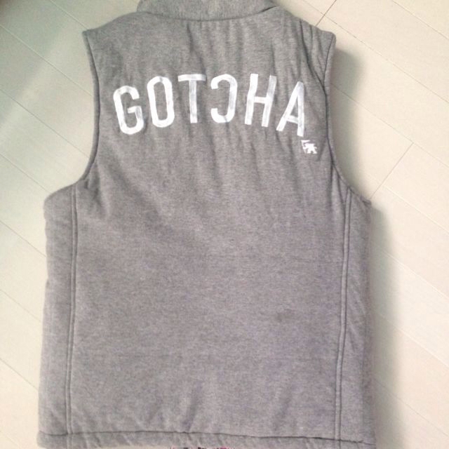 GOTCHA(ガッチャ)の中綿リバーシブルベスト Gotcha キッズ/ベビー/マタニティのキッズ服男の子用(90cm~)(その他)の商品写真