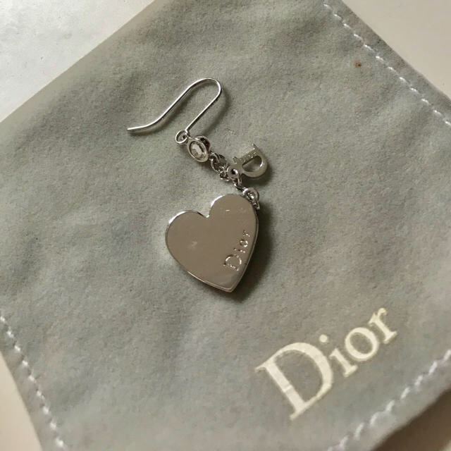 Christian Dior(クリスチャンディオール)のクリスチャンディオール ピアス 片方 レディースのアクセサリー(ピアス)の商品写真