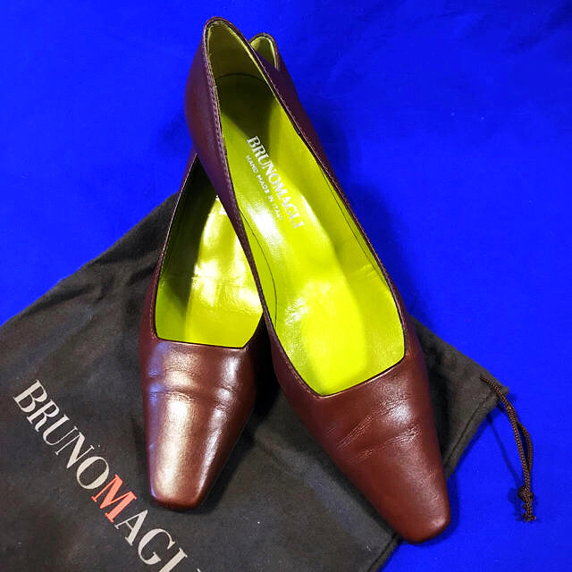 BRUNOMAGLI(ブルーノマリ)の美品 ブルーノマリ パンプス レディースの靴/シューズ(ハイヒール/パンプス)の商品写真