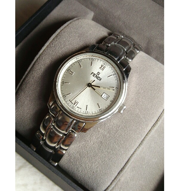 FENDI(フェンディ)のフェンディ　メンズスクォーツ
 メンズの時計(腕時計(アナログ))の商品写真