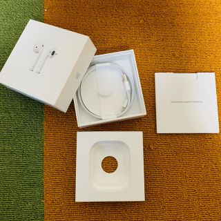 アップル(Apple)のAir Pods 外箱と付属品のみ(ヘッドフォン/イヤフォン)