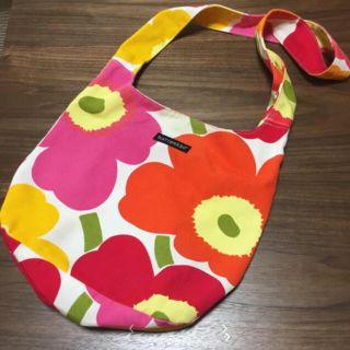 マリメッコ(marimekko)のマリメッコ ショルダーバッグ ＊マルチカラー(ショルダーバッグ)