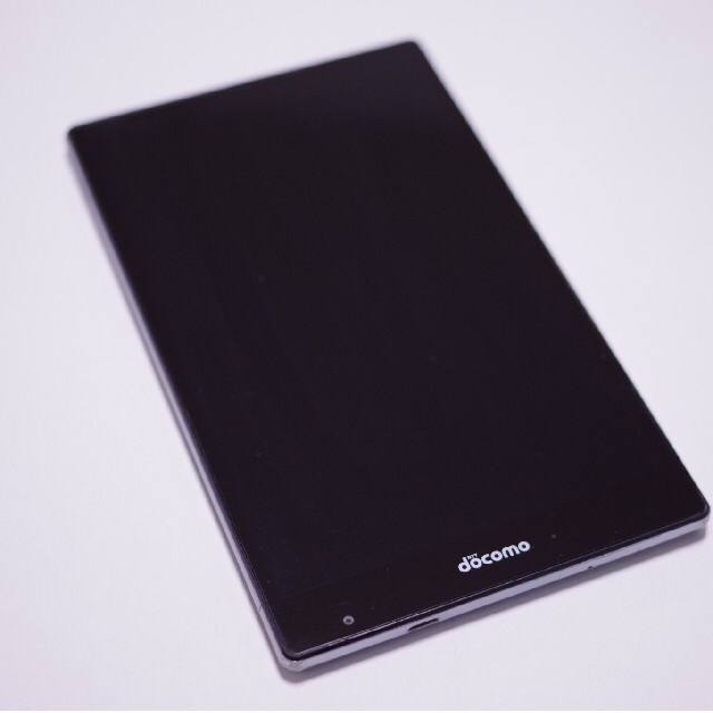 SHARP(シャープ)の値下げしました！【docomo】AQUOS tab SH-05G スマホ/家電/カメラのPC/タブレット(タブレット)の商品写真