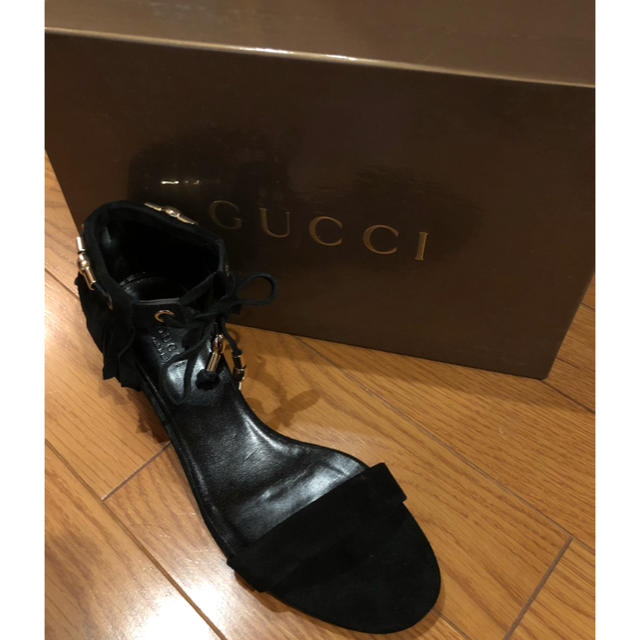 Gucci(グッチ)のGUCCI スエードサンダル レディースの靴/シューズ(サンダル)の商品写真