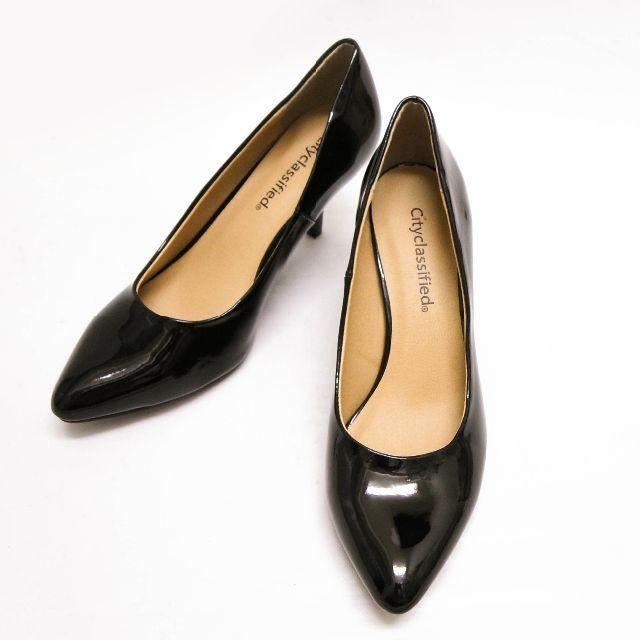 新品送料無料US輸ポインテッドトゥミドルヒールパンプスエナメル黒23cm レディースの靴/シューズ(ハイヒール/パンプス)の商品写真
