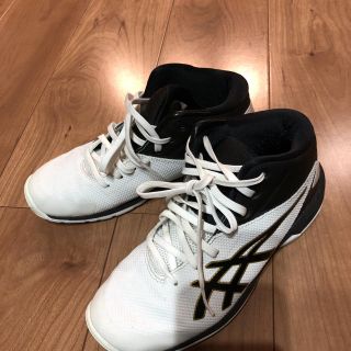 アシックス(asics)の美品☆数回のみ着用アシックスジュニアバスケットシューズ22㎝(バスケットボール)