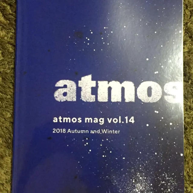 atmos(アトモス)の限定 非売品‼️ メルカリ便発送 atmos アトモス カタログ 2018 AW メンズの靴/シューズ(スニーカー)の商品写真