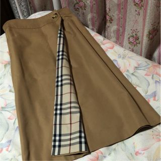 バーバリー(BURBERRY)の新品同様♡バーバリー(ひざ丈スカート)