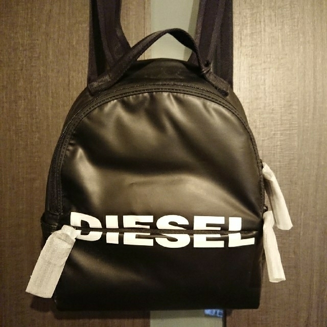 DIESEL(ディーゼル)の本日22時まで限定ゲリラセール！DIESEL リュック レディースのバッグ(リュック/バックパック)の商品写真