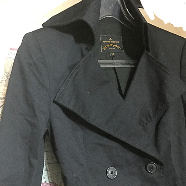 Vivienne Westwood(ヴィヴィアンウエストウッド)のアングロマニア イタリア製 変形ジャケット 小さいサイズ ゴス パンク モード  レディースのジャケット/アウター(テーラードジャケット)の商品写真
