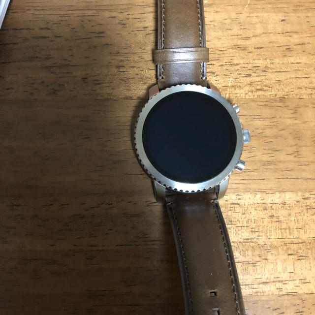 FOSSIL(フォッシル)の フォッシル スマートウォッチ EXPLORIST  ジェネレーション3 メンズの時計(腕時計(デジタル))の商品写真