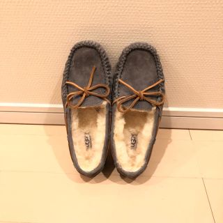 アグ(UGG)の♪UGG ♪未使用モカシン(スリッポン/モカシン)