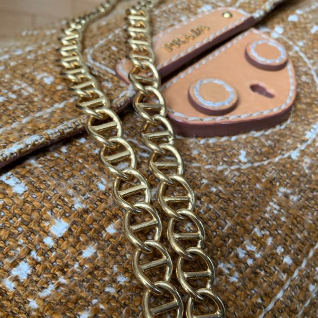 PRADA ツイード チェーンバッグ - ショルダーバッグ