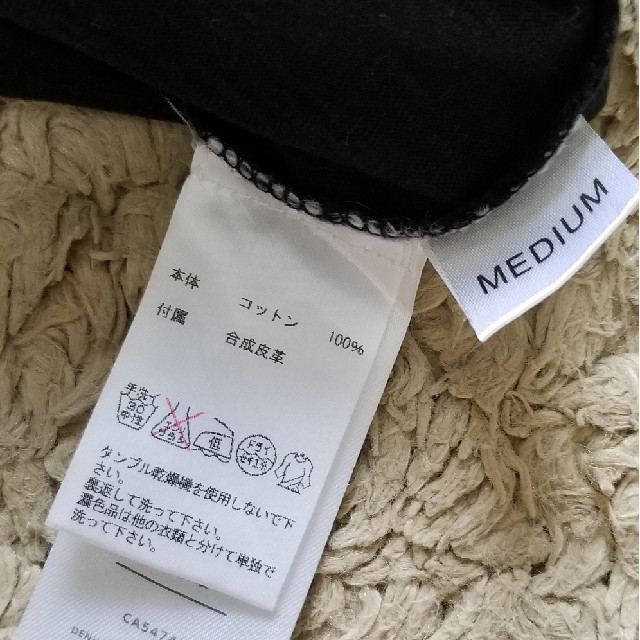 DENHAM(デンハム)のはなみち1031様専用　DENHAM　黒色Tシャツ　Mサイズ メンズのトップス(Tシャツ/カットソー(半袖/袖なし))の商品写真