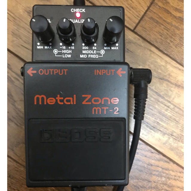 BOSS  metal zone  mt-2