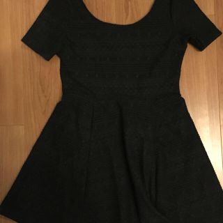 エイチアンドエム(H&M)のH&Mブラックワンピ(ミニワンピース)