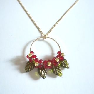 ラッピング無料＊～ガラスの花飾り～深紅 ネックレス(ネックレス)