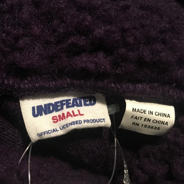 紫 S UNDEFEATED SHERPA PULLOVER パーカー