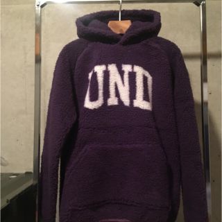 アンディフィーテッド(UNDEFEATED)のundefeated sherpa pullover hood(パーカー)