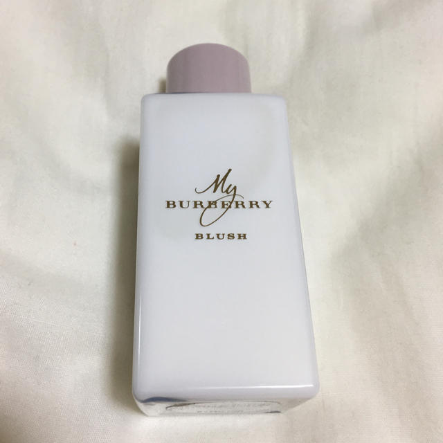 BURBERRY(バーバリー)のBurberry❤︎ボディミルク コスメ/美容のボディケア(ボディローション/ミルク)の商品写真