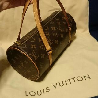 ルイヴィトン(LOUIS VUITTON)のLOUIS VUITTONバッグ★パピヨン26(ハンドバッグ)