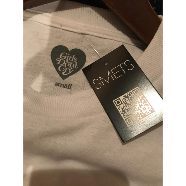 Supreme(シュプリーム)のgirls don't cry SMETS ロンTee ベルギー限定品 メンズのトップス(Tシャツ/カットソー(七分/長袖))の商品写真