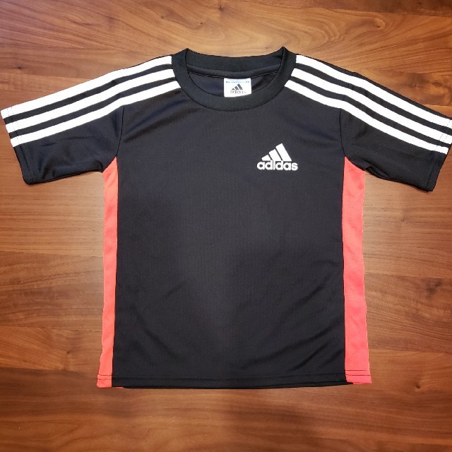 adidas(アディダス)のdecoさん専用ページ キッズ/ベビー/マタニティのキッズ服男の子用(90cm~)(Tシャツ/カットソー)の商品写真